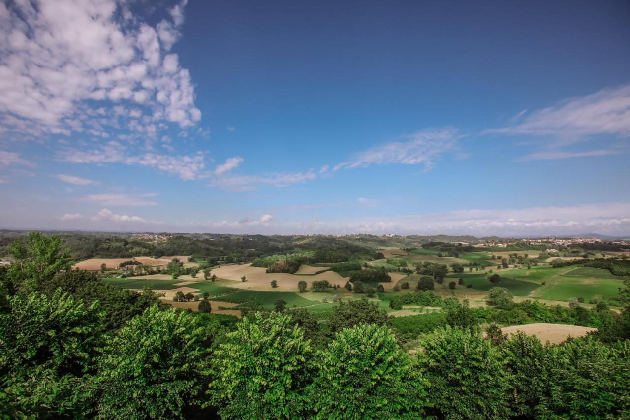 Il Pozzo Fiorito Apartment Cossombrato ภายนอก รูปภาพ