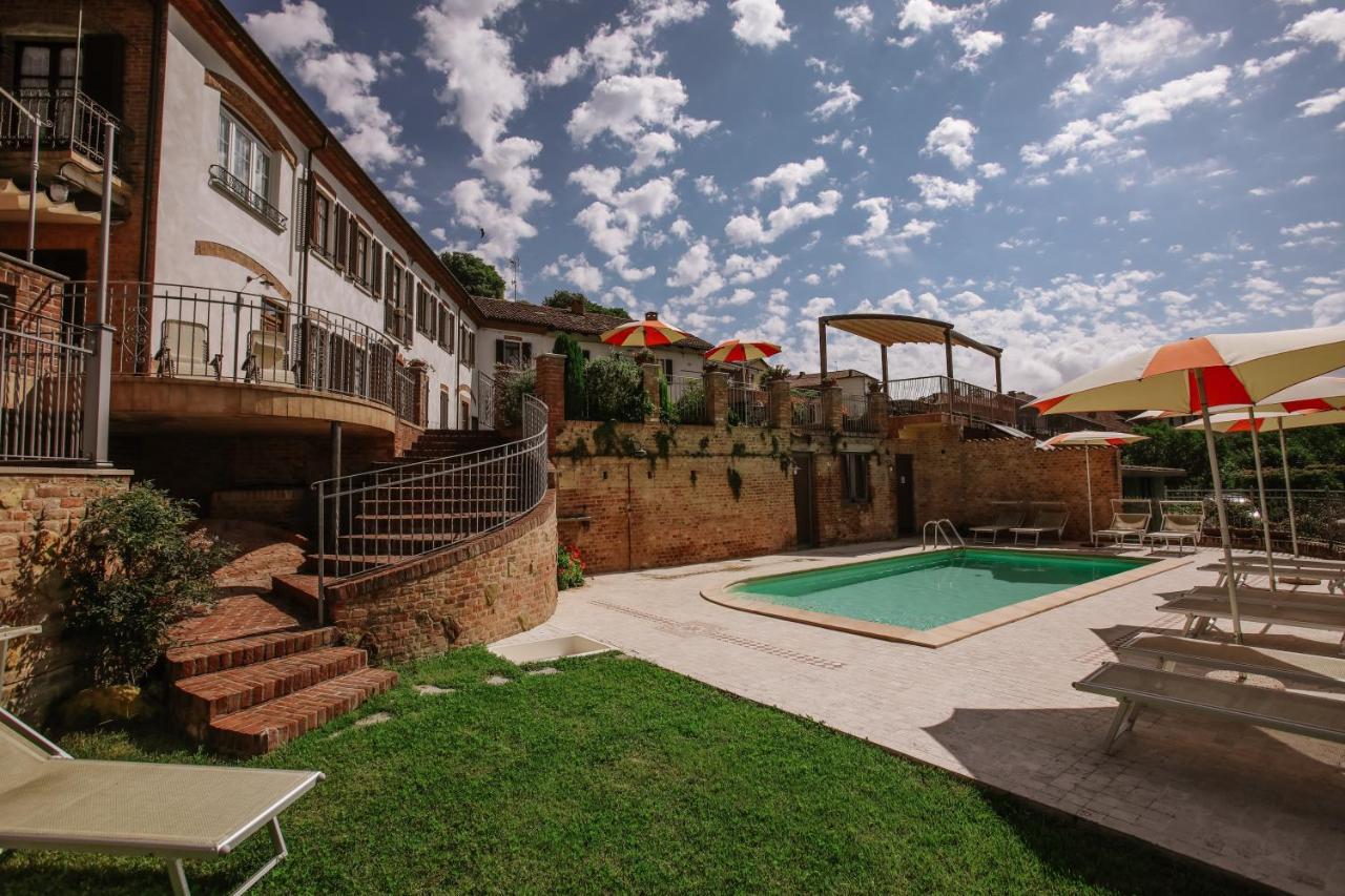 Il Pozzo Fiorito Apartment Cossombrato ภายนอก รูปภาพ
